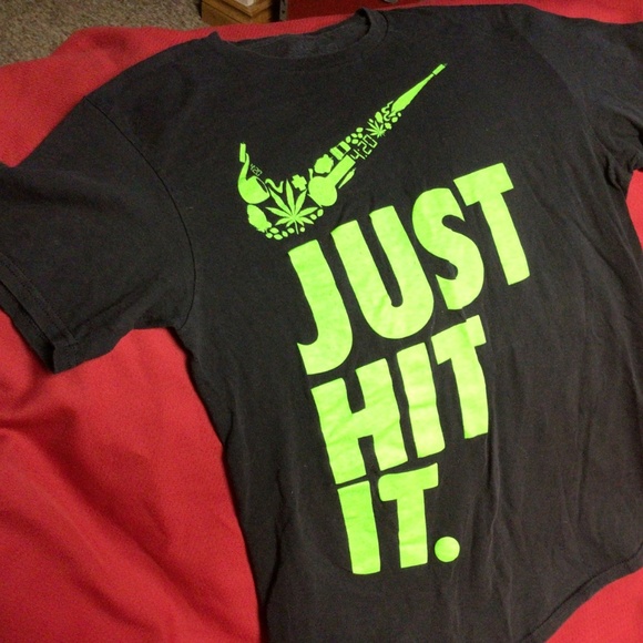 - 420 JUST Hit It tshirt - Picture 2 of 2